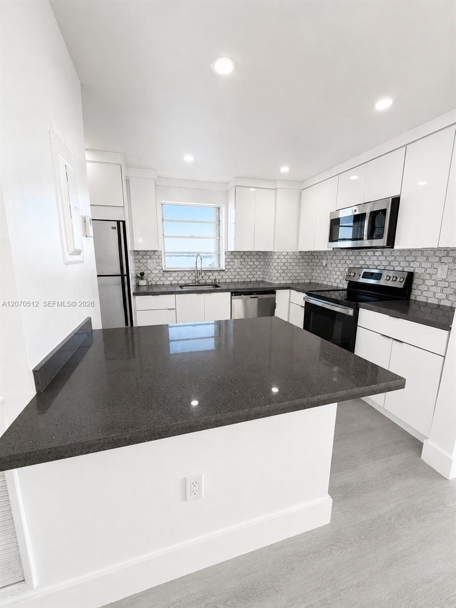 1865 79th St Cswy # 12I, North Bay Village FL 33141 photo 5