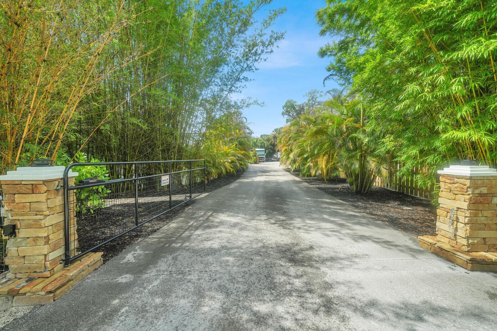 13432 153RD Road N, FL 33478