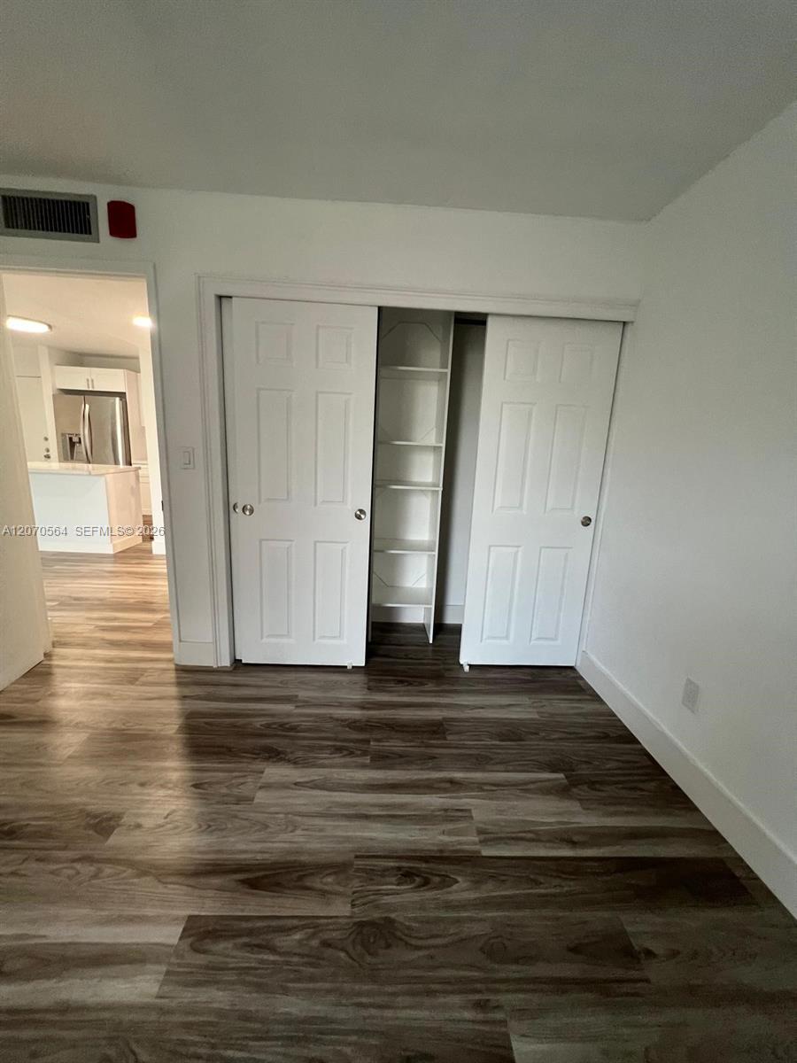 310 Fontainebleau Blvd # 204, Miami FL 33172 photo 4