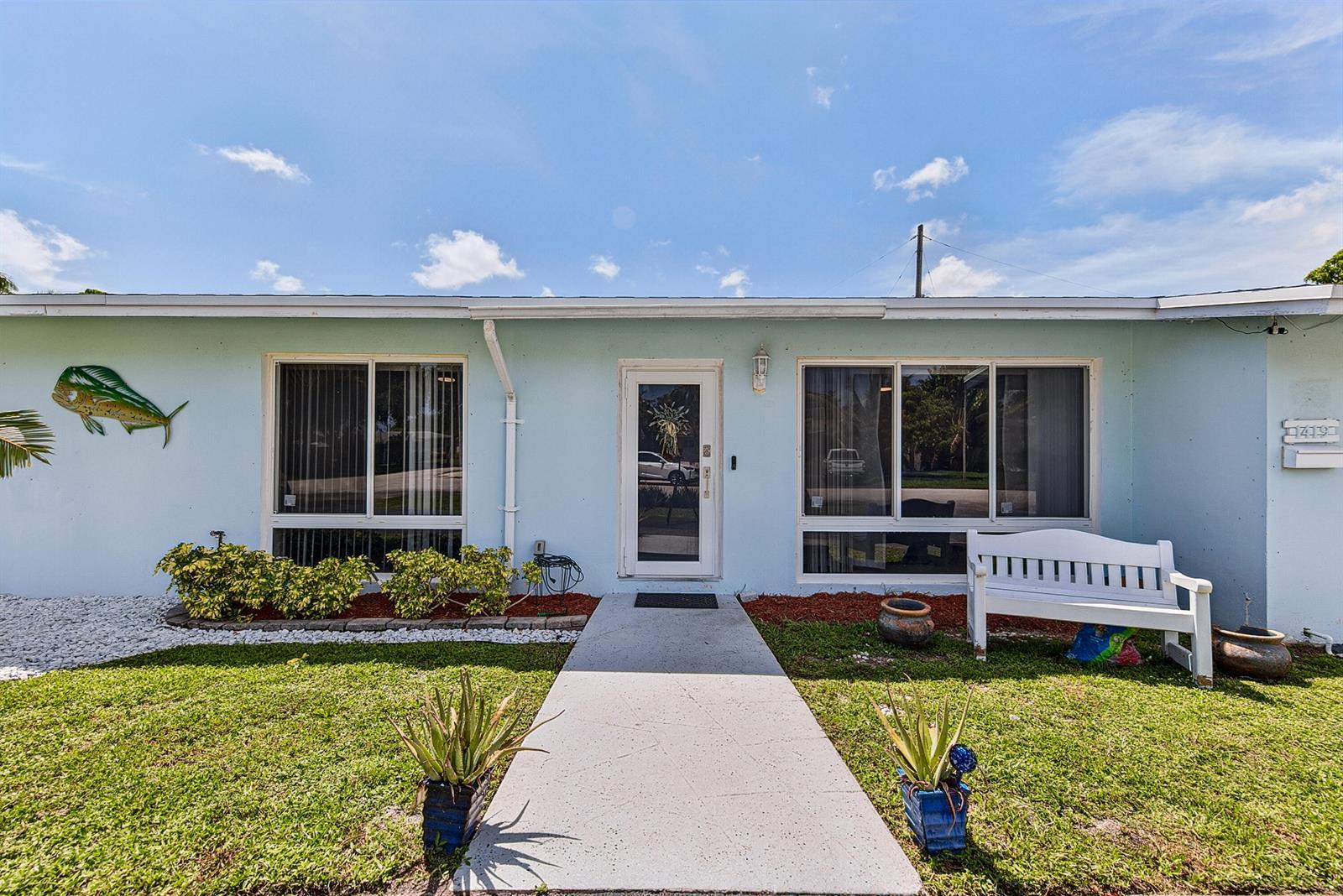 1419 SE 1ST Way, Deerfield Beach FL 33441 photo 2