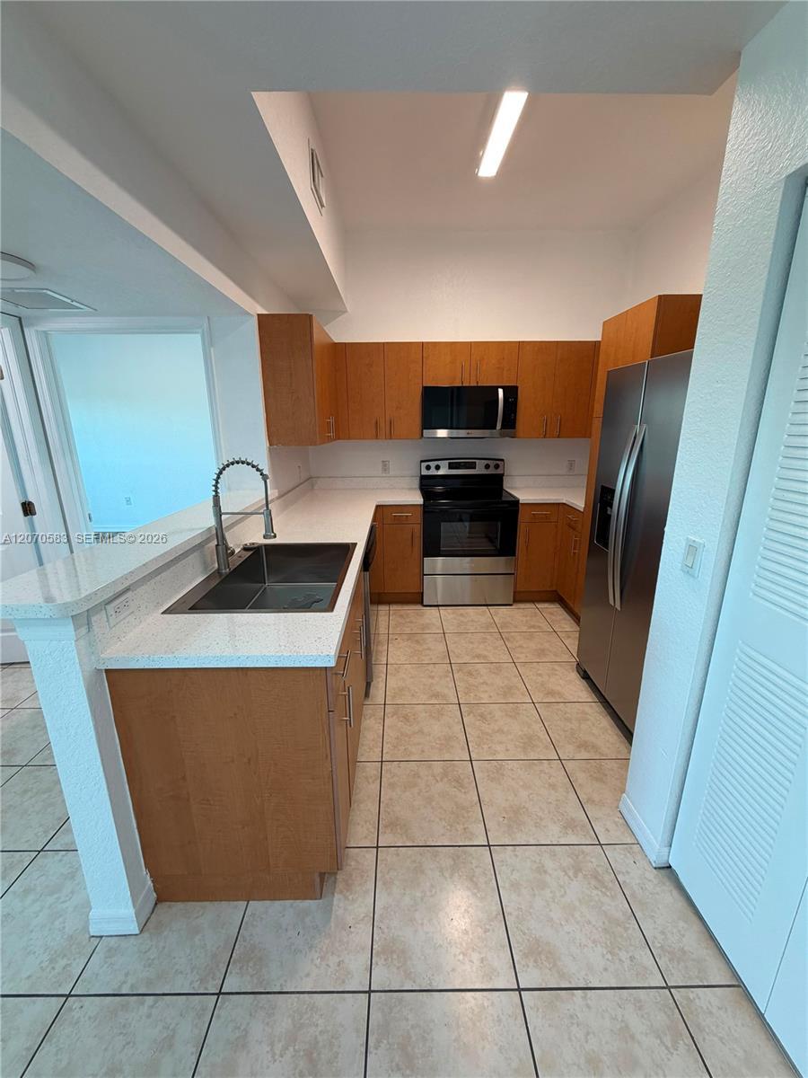 295 NW 57th Ave # 508, Miami FL 33126 photo 2