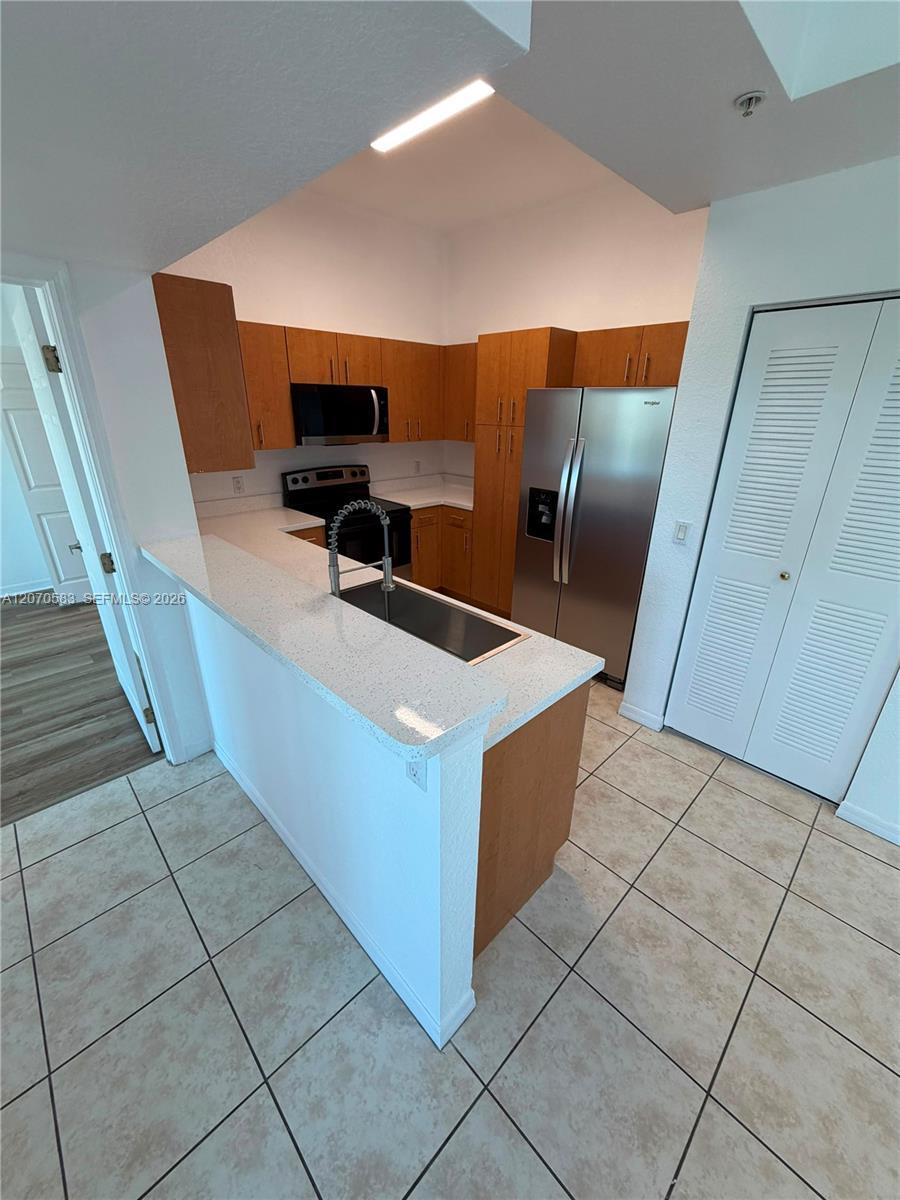295 NW 57th Ave # 508, Miami FL 33126 photo 3