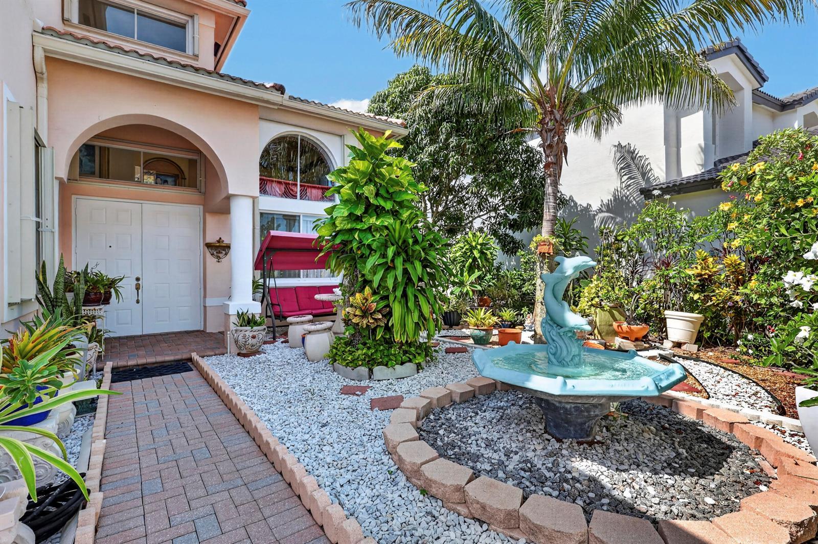 120 ISOLA Circle, Royal Palm Beach FL 33411 photo 5