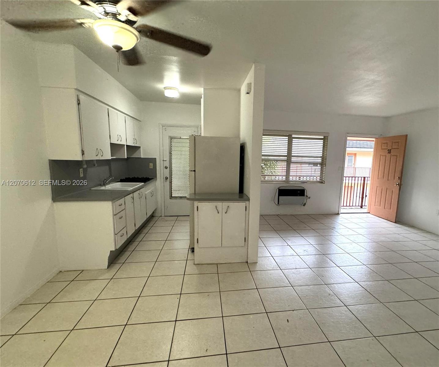 1250 S Alhambra Cir # 18, Coral Gables FL 33146 photo 5