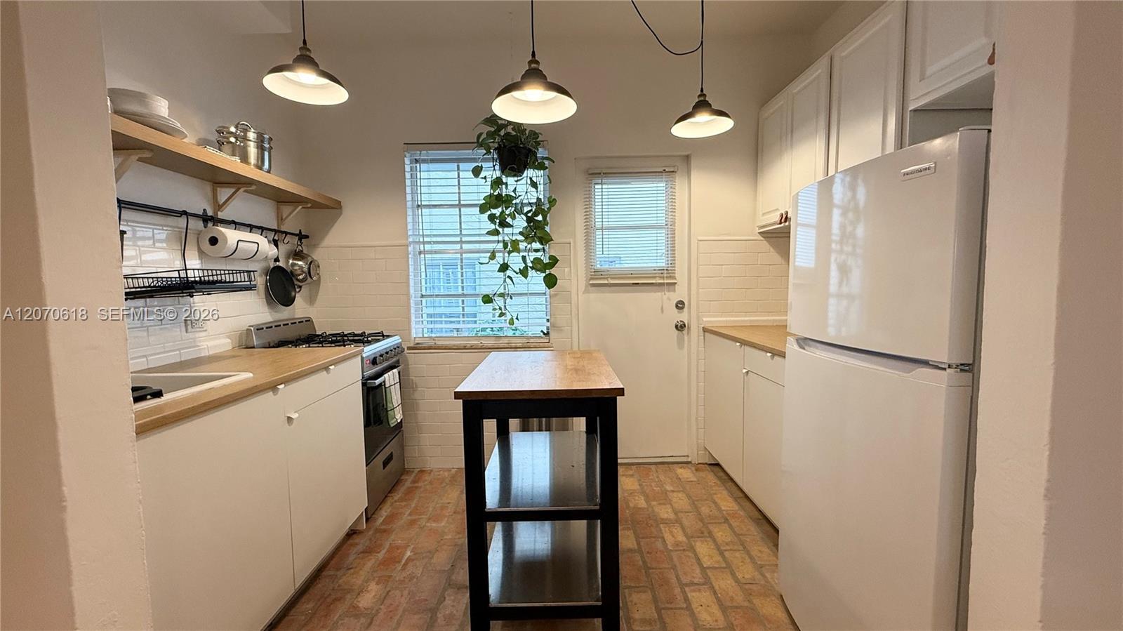 1250 Drexel Ave # 9, Miami Beach FL 33139 photo 4
