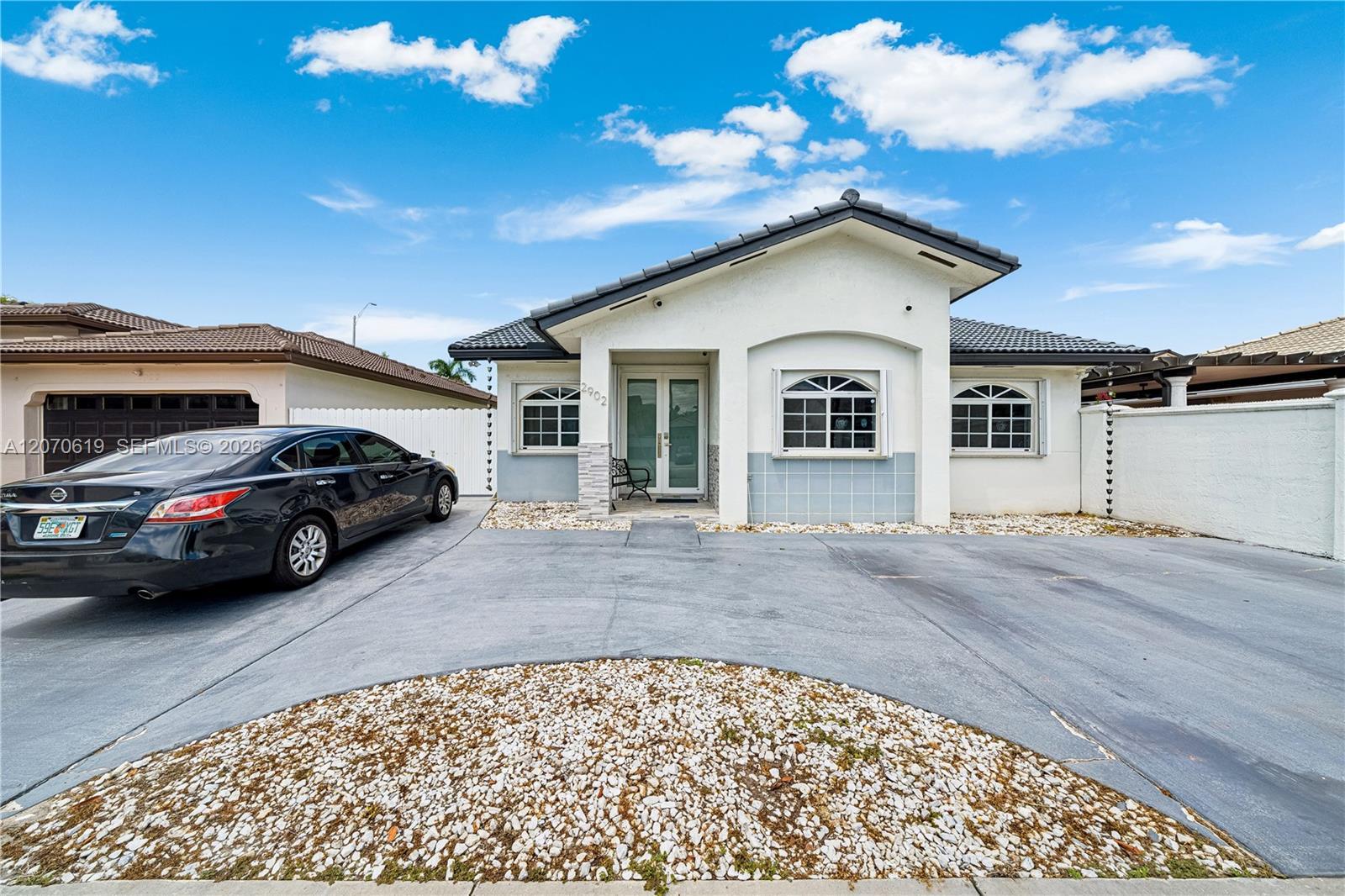 2902 SW 136th Ct, Miami FL 33175 photo 3
