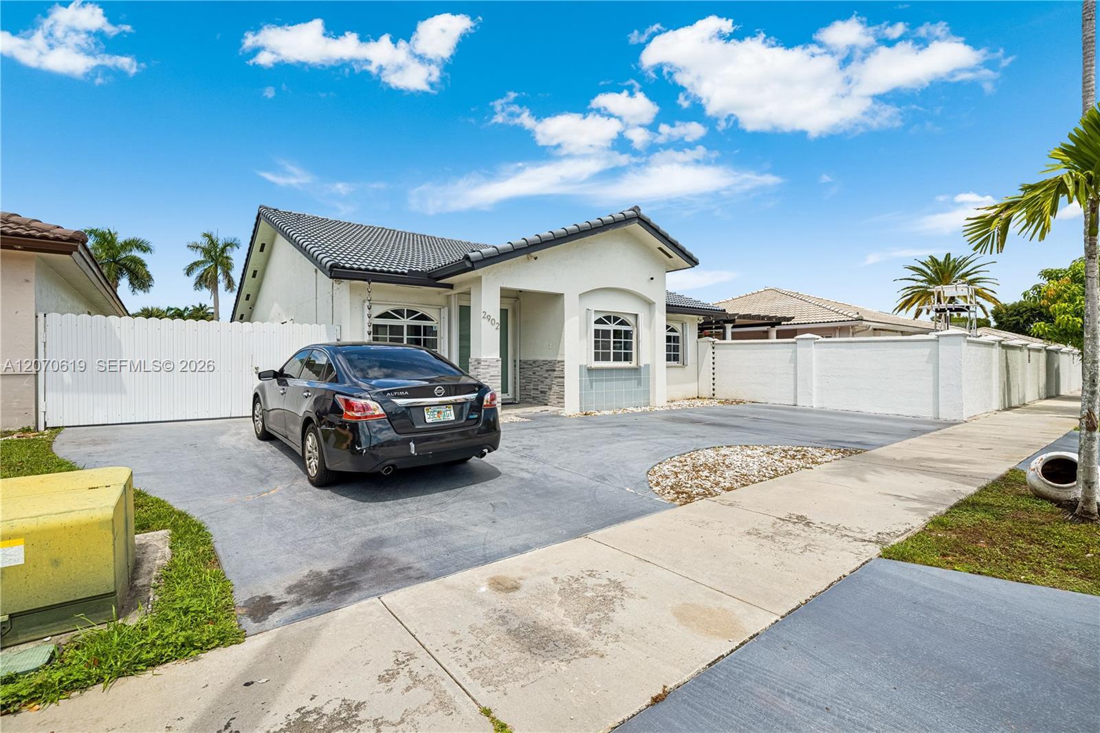 2902 SW 136th Ct, Miami FL 33175 photo 4