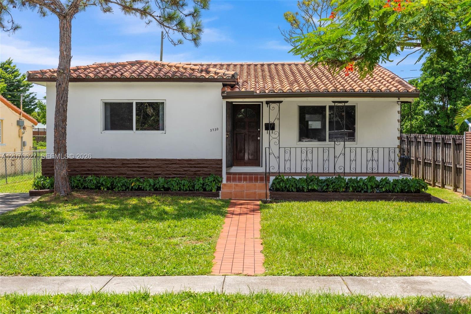 5730 SW 42nd Ter, South Miami FL 33155