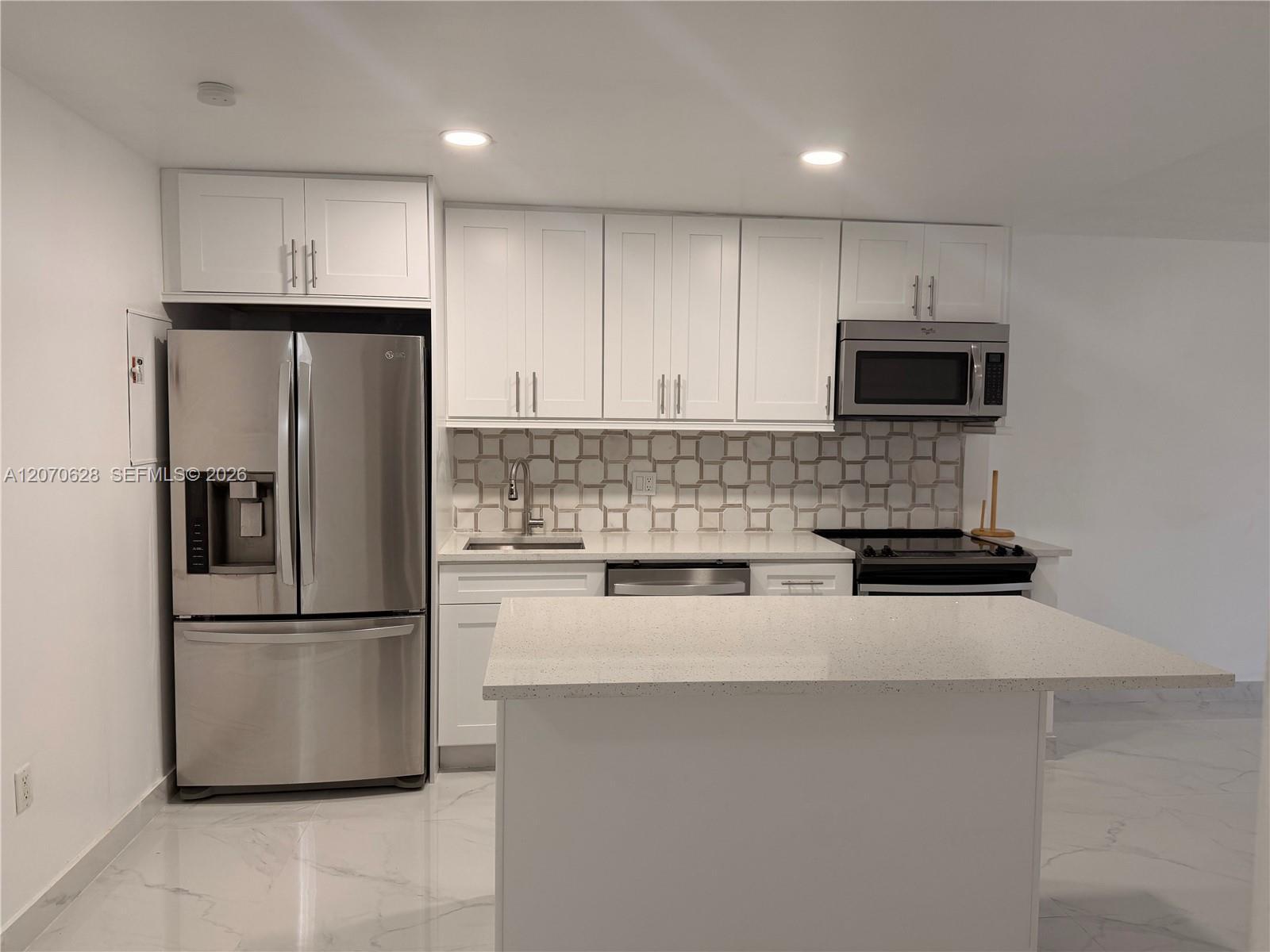 7000 NW 17th St # 320, Plantation FL 33313 photo 3