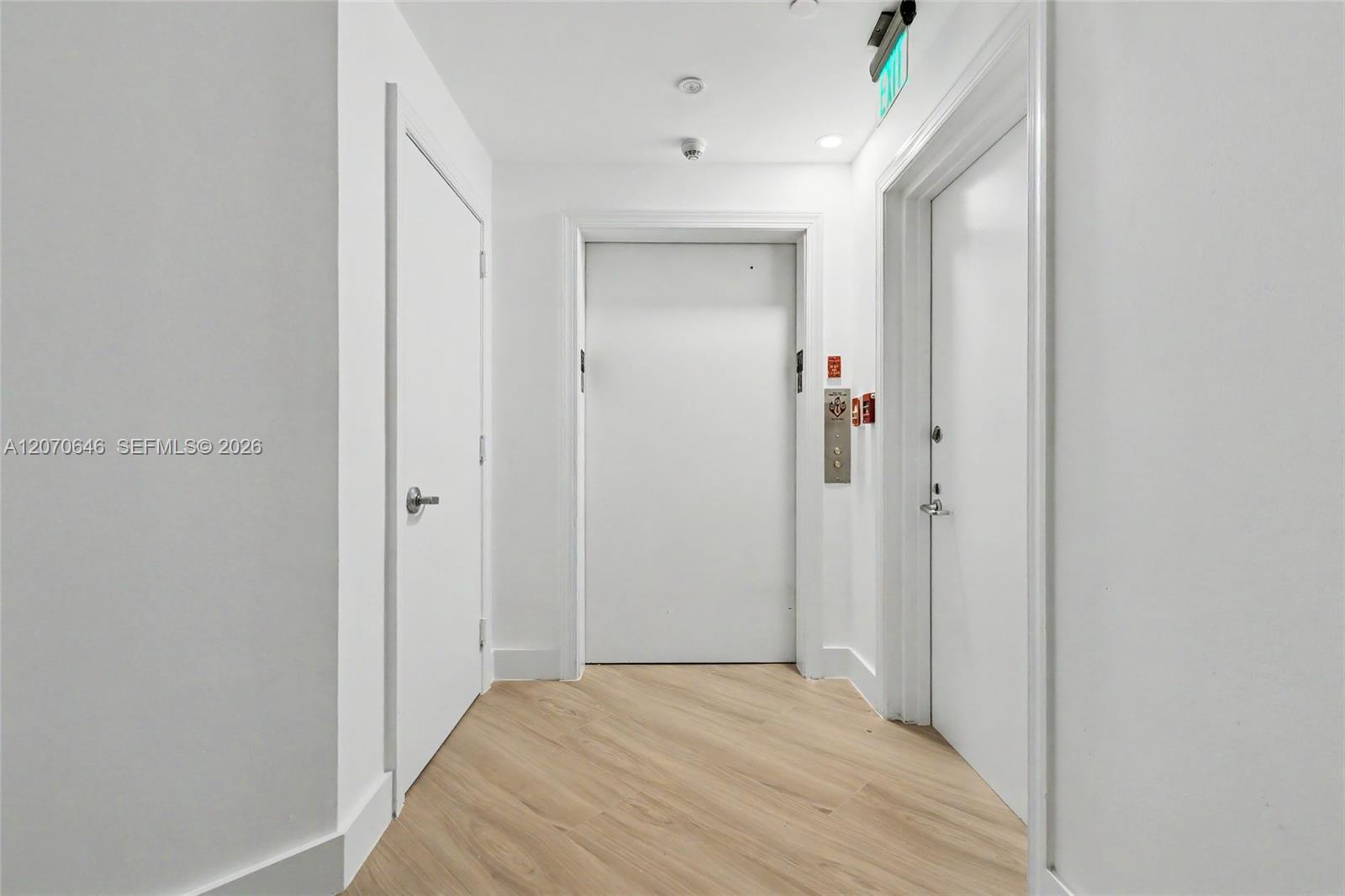 731 Crandon Blvd # 208, Key Biscayne FL 33149 photo 2