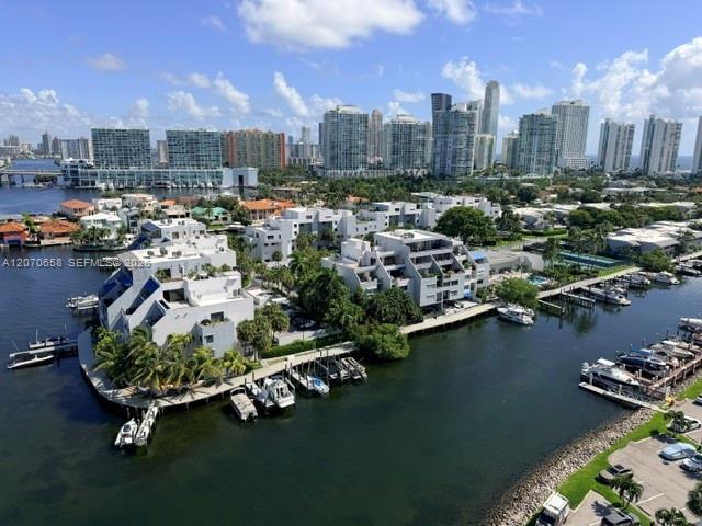 400 Kings Point Dr, Sunny Isles Beach FL 33160 photo 3