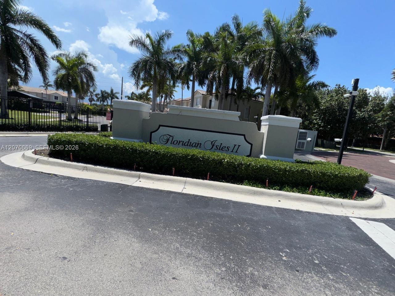 1013 NE 42nd Ave # 1013, Homestead FL 33033