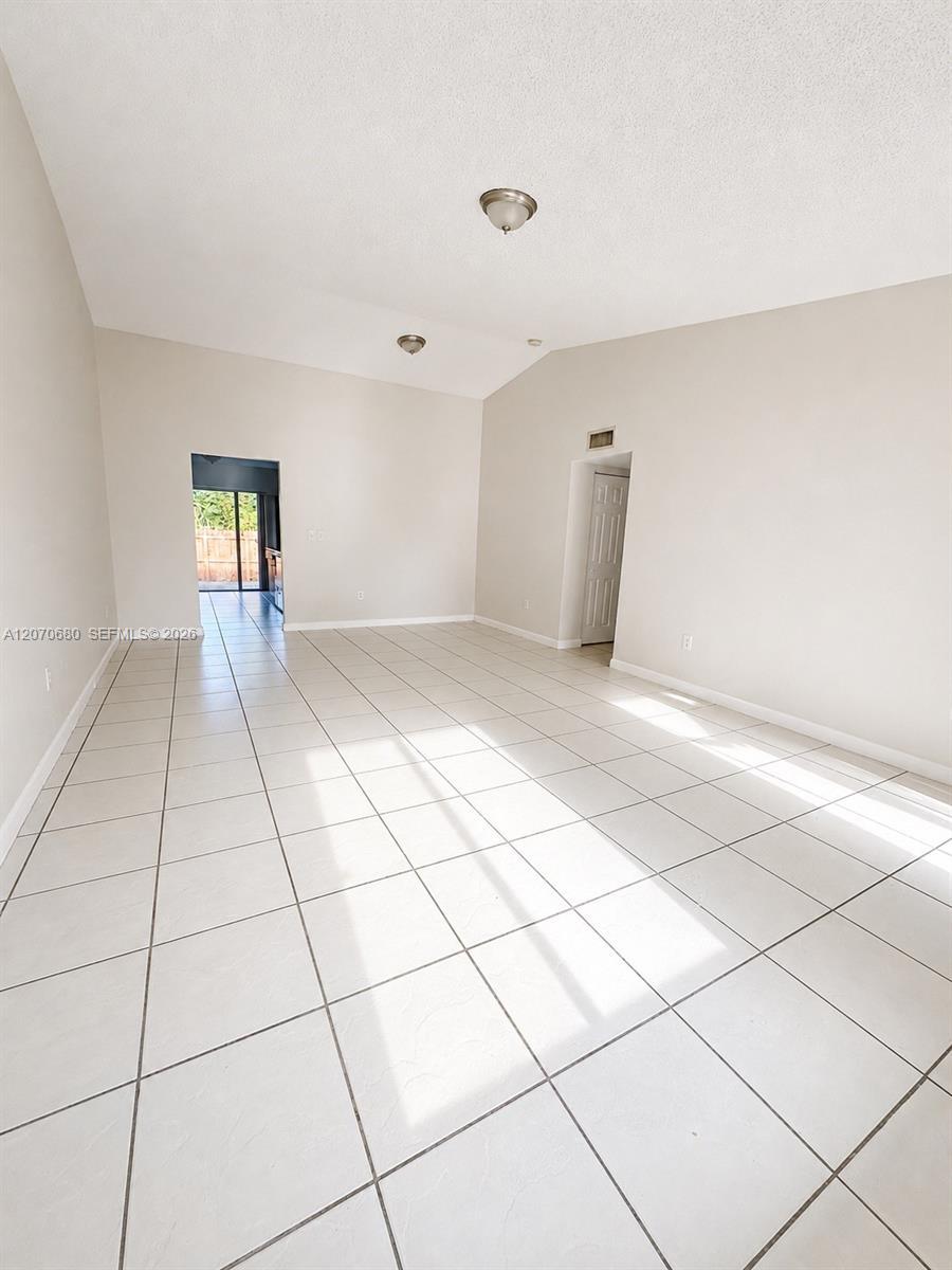 28331 SW 141st Ct, Homestead FL 33033 photo 5