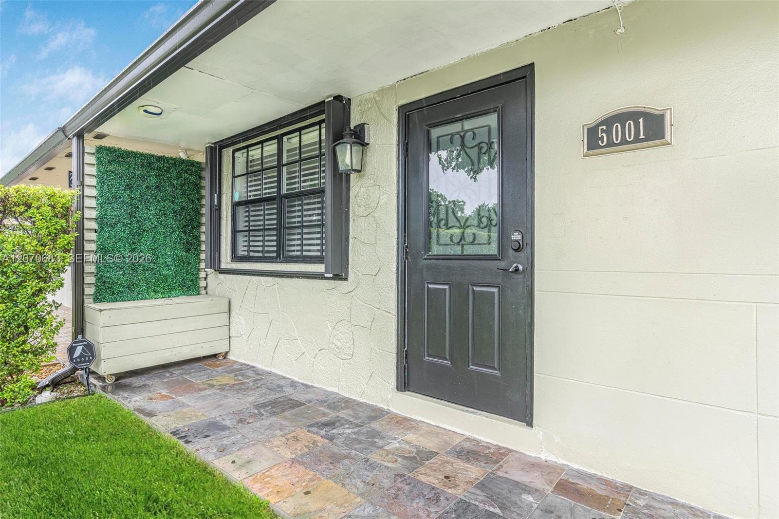 5001 SW 92nd Ter, Cooper City FL 33328 photo 3
