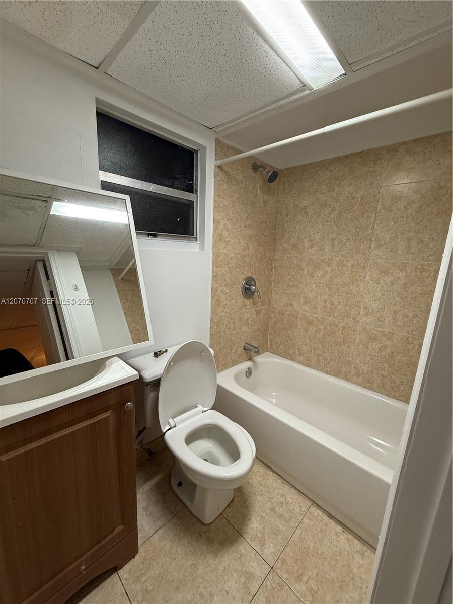 700 SW 8 Ave # 22A, Hallandale Beach FL 33009 photo 5