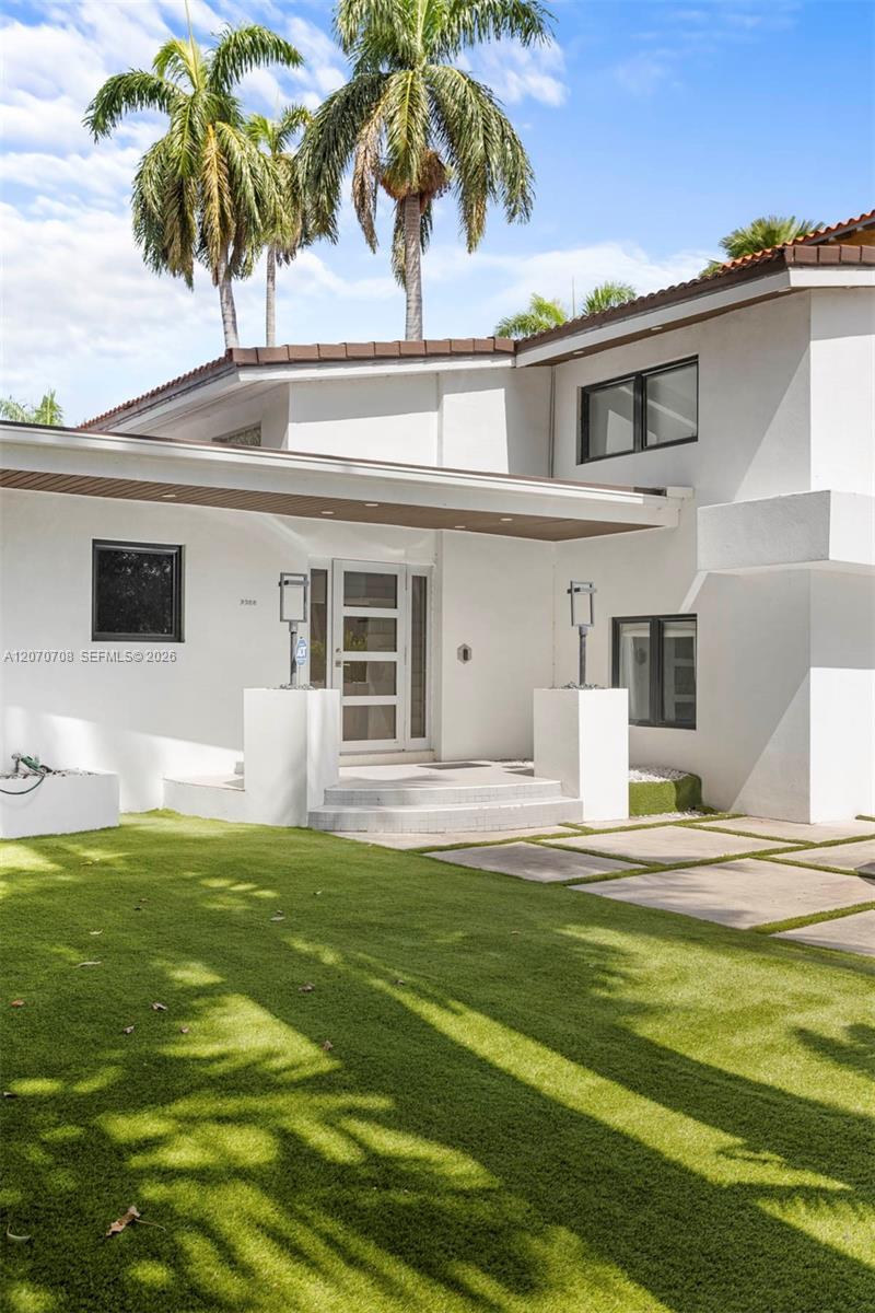 2388 Prairie Ave, Miami Beach FL 33140 photo 4