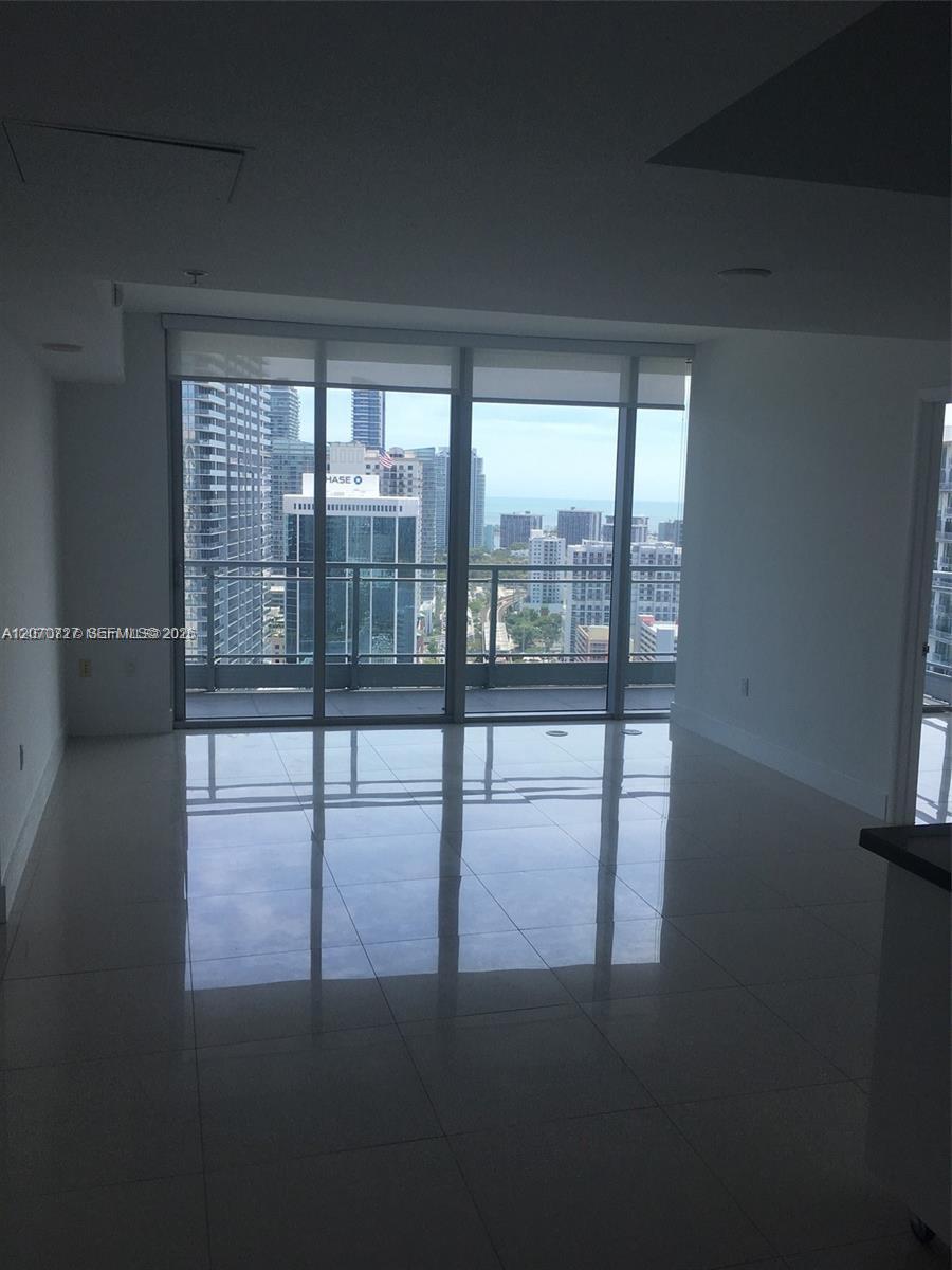 92 SW 3rd St # 3402, Miami FL 33130 photo 5