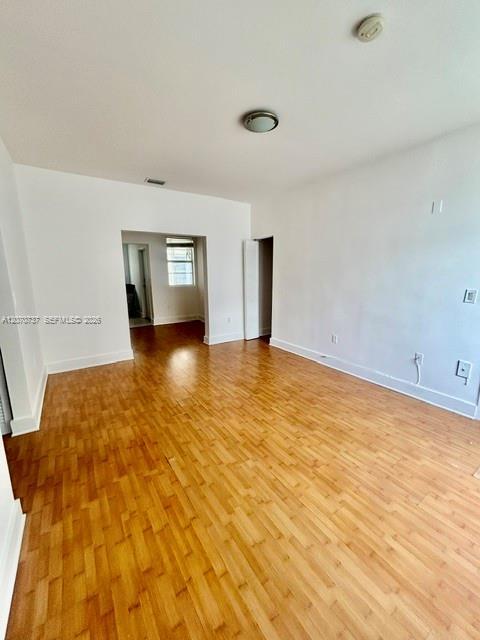 1000 Meridian Ave # 18, Miami Beach FL 33139 photo 2