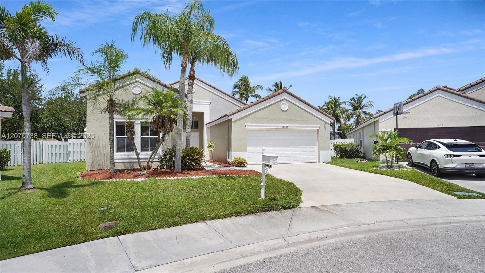 Weston, FL 33327 photo 2
