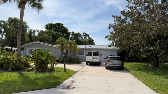 4188 LARCH Avenue, Palm Beach Gardens FL 33418 photo 2