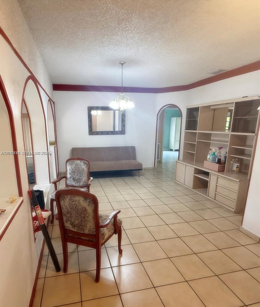 50 E 44th St, Hialeah FL 33013 photo 2