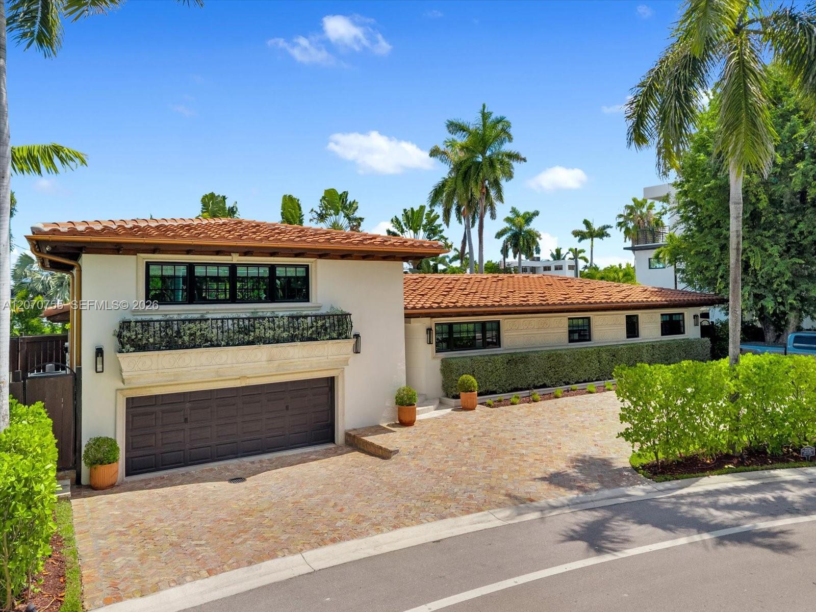 287 Palm Ave, Miami Beach FL 33139 photo 2