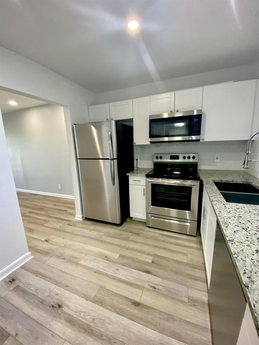 200 WATERWAY Drive S # 208, Lantana FL 33462 photo 3