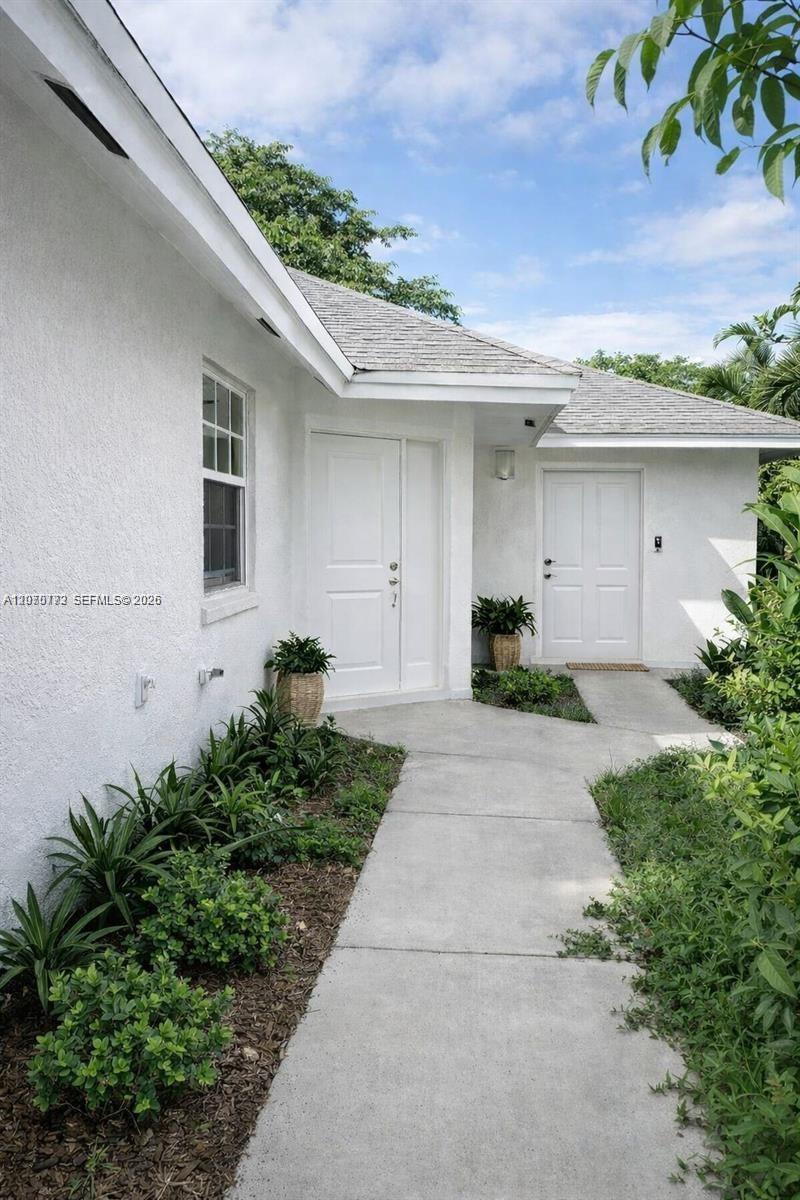 165 SW 5th Ct # 2, Deerfield Beach FL 33441 photo 2