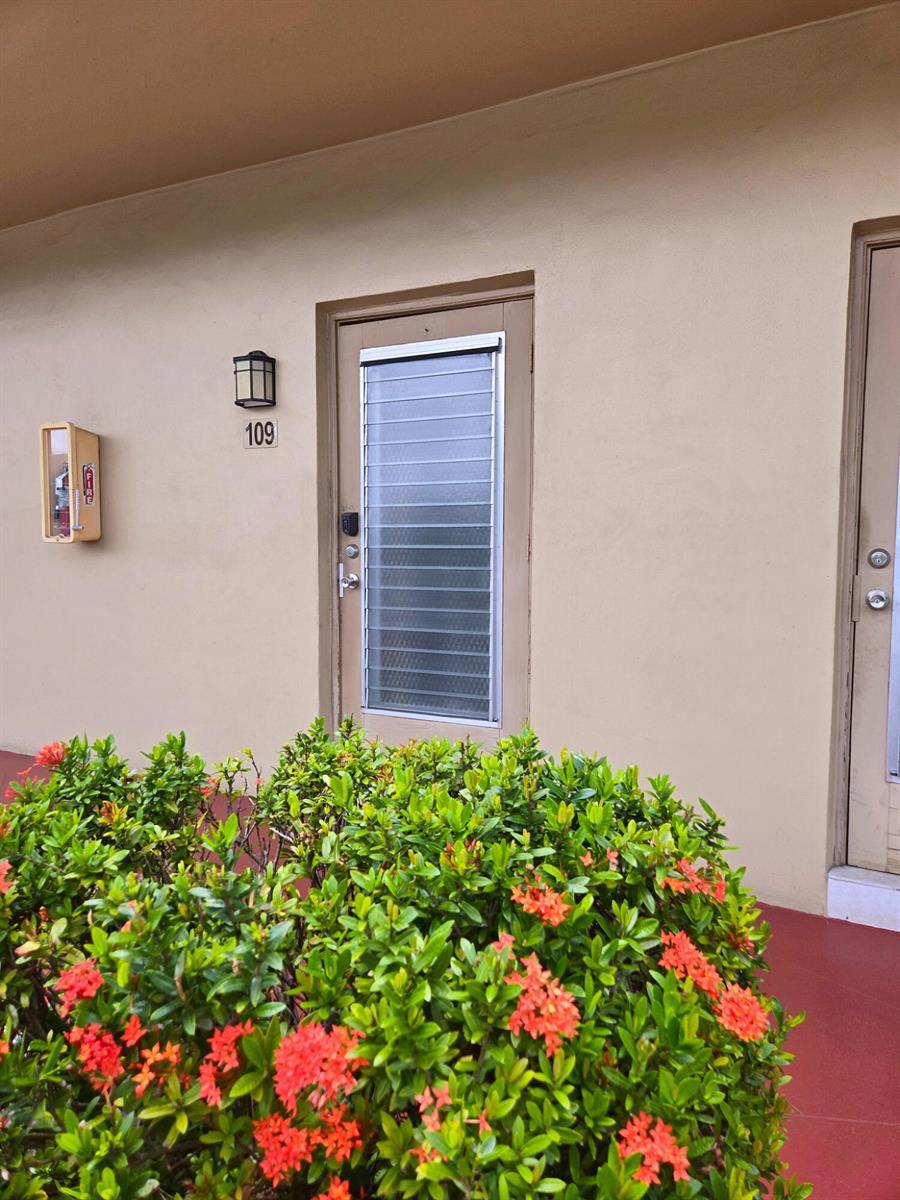 5071 W OAKLAND PARK Boulevard # 109, Lauderdale Lakes FL 33313