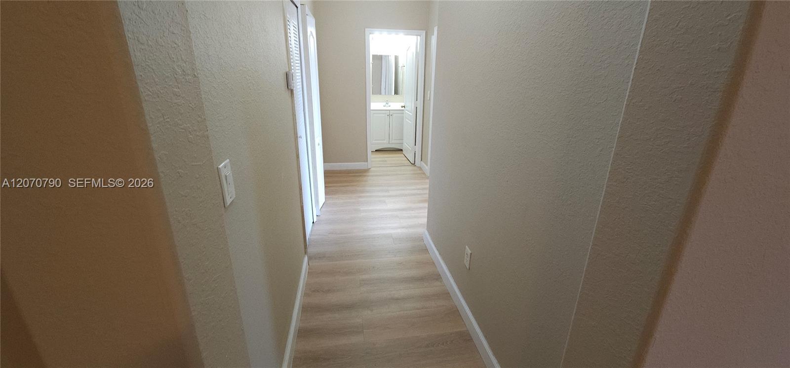1662 SE 27th Dr # 208, Homestead FL 33035 photo 4