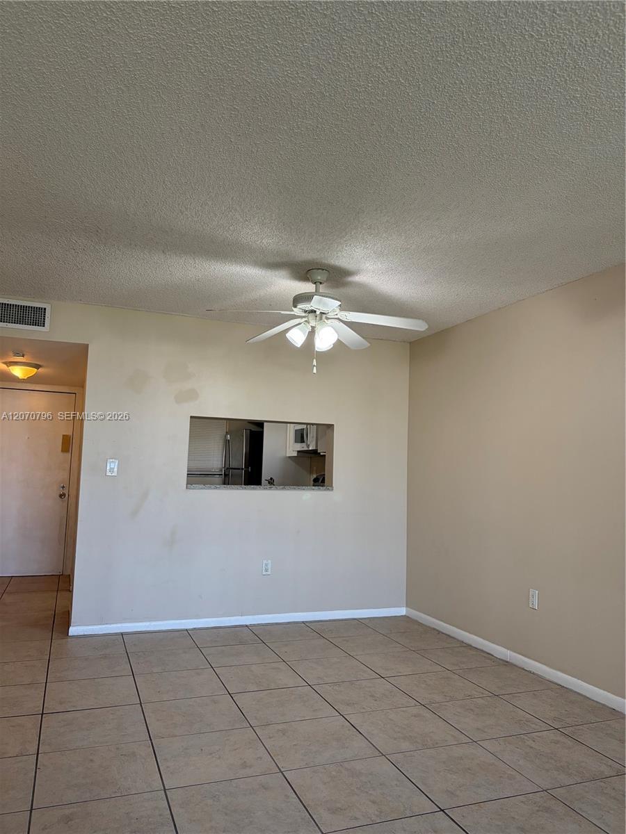 10865 SW 112th Ave # 313, Miami FL 33176 photo 2