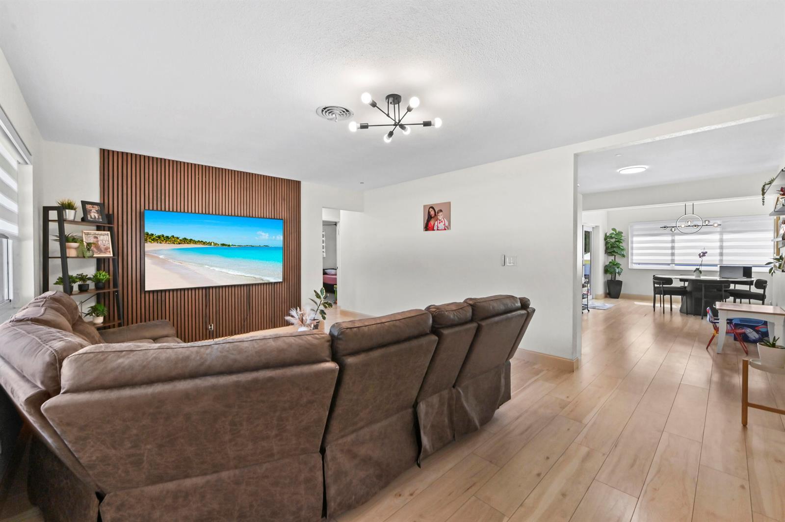1100 N 57TH Terrace, Hollywood FL 33021 photo 3