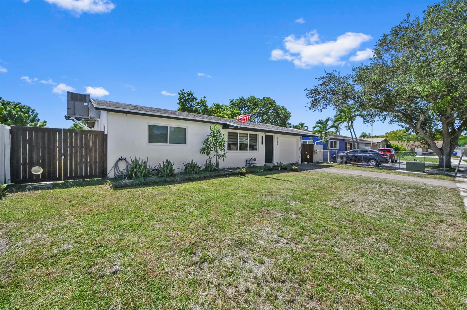 1100 N 57TH Terrace, Hollywood FL 33021