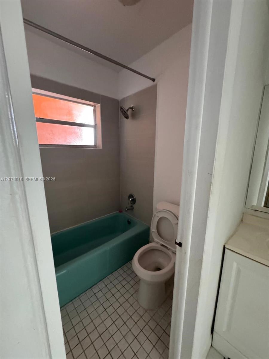 18700 NE 3rd Ct # 626, Miami FL 33179 photo 2