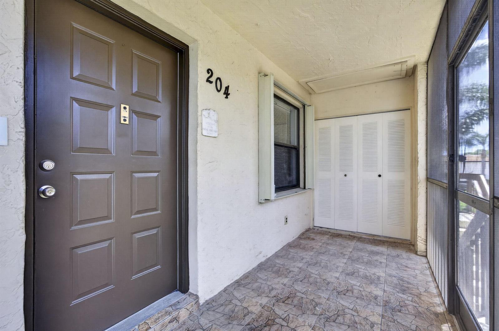 7262 GOLF COLONY Court # 204, Lake Worth FL 33467 photo 2