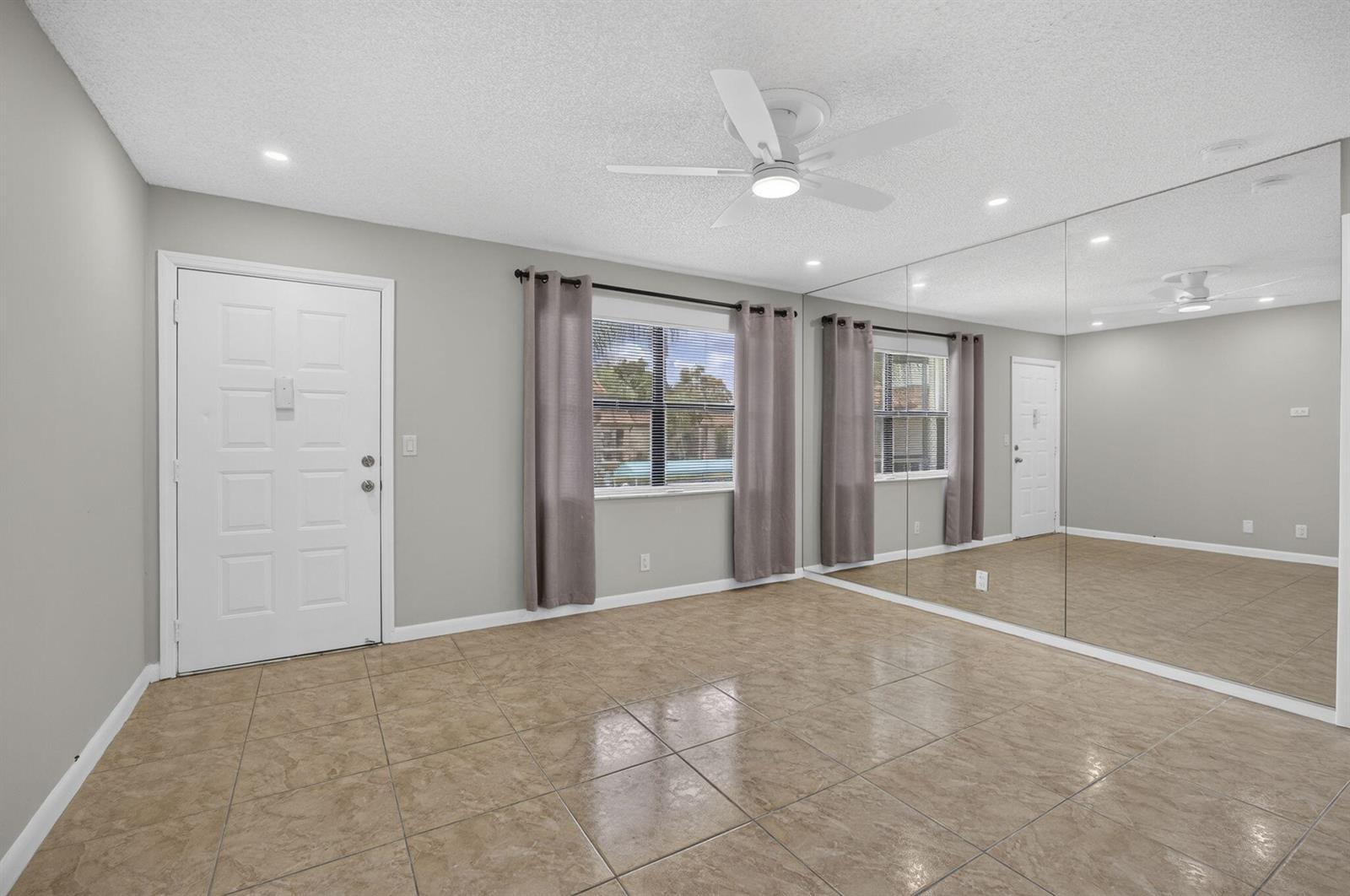7262 GOLF COLONY Court # 204, Lake Worth FL 33467 photo 5
