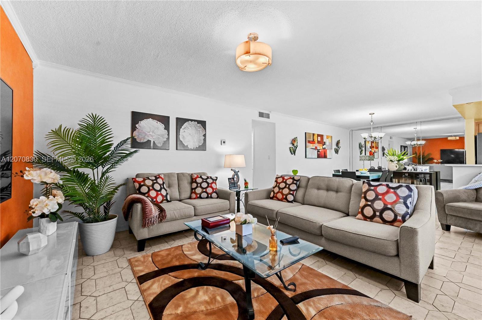 200 NE 12th Ave # 3A, Hallandale Beach FL 33009 photo 2