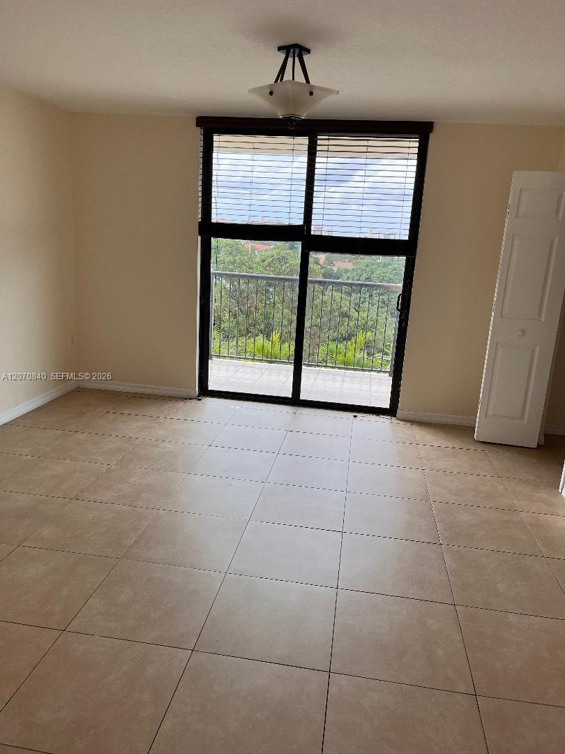 1690 SW 27th Ave # 610, Miami FL 33145 photo 5