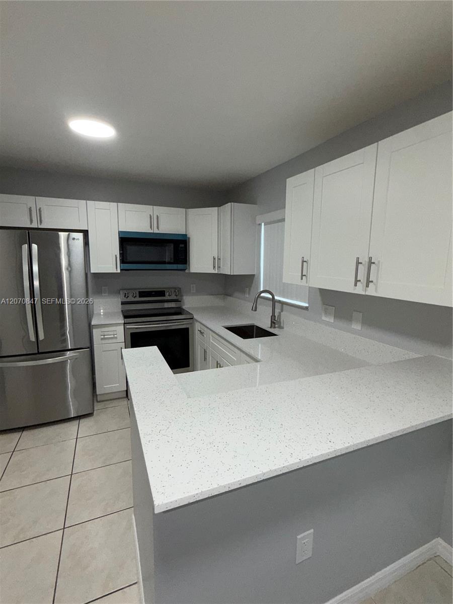 1261 SE 27th St # 101, Homestead FL 33035 photo 2