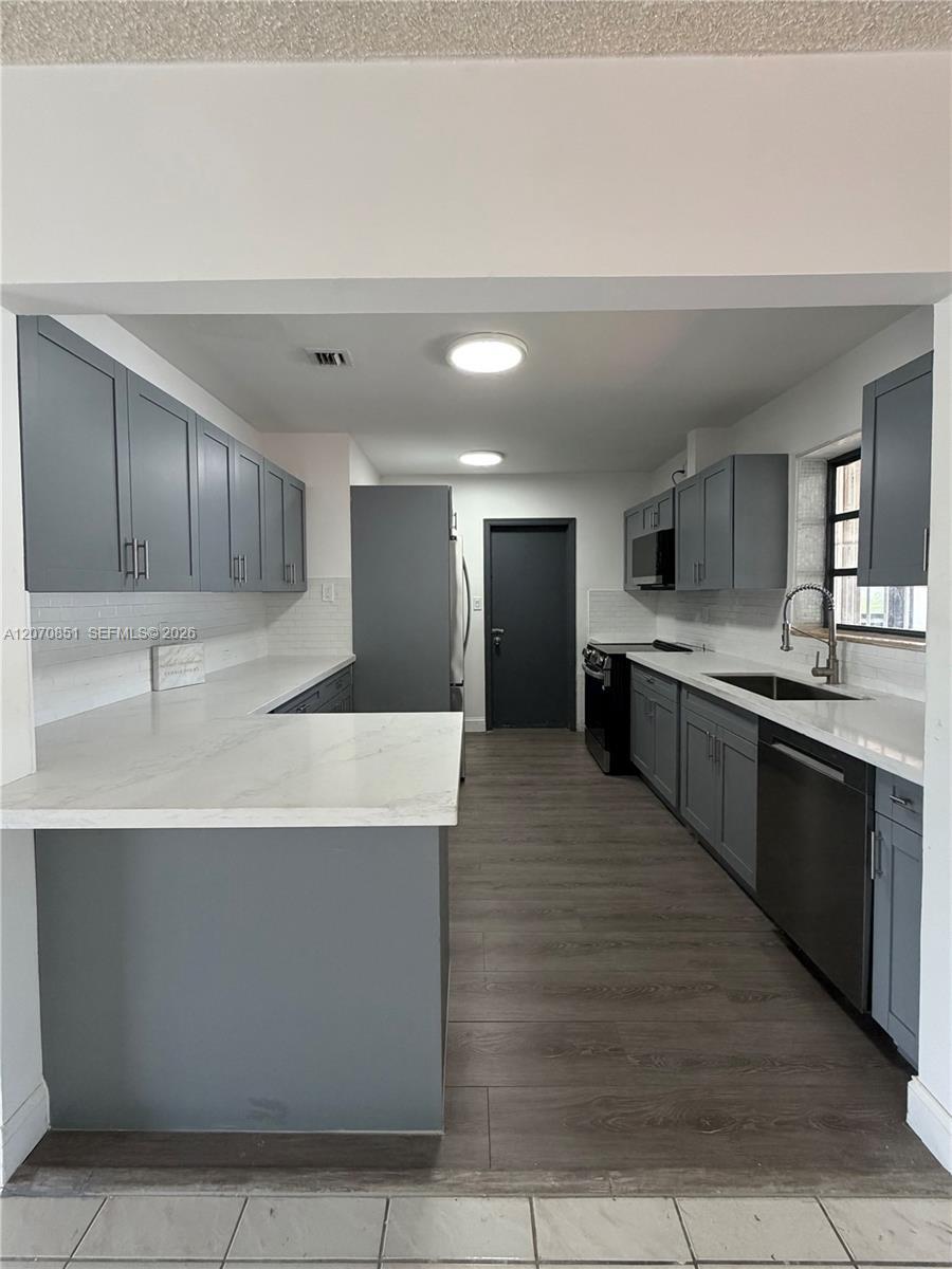 4175 SW 87th Ave # 1, Miami FL 33165 photo 4