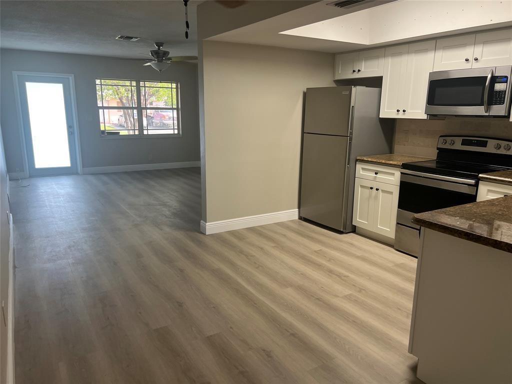 420 SE 13th Drive, Deerfield Beach FL 33441 photo 2