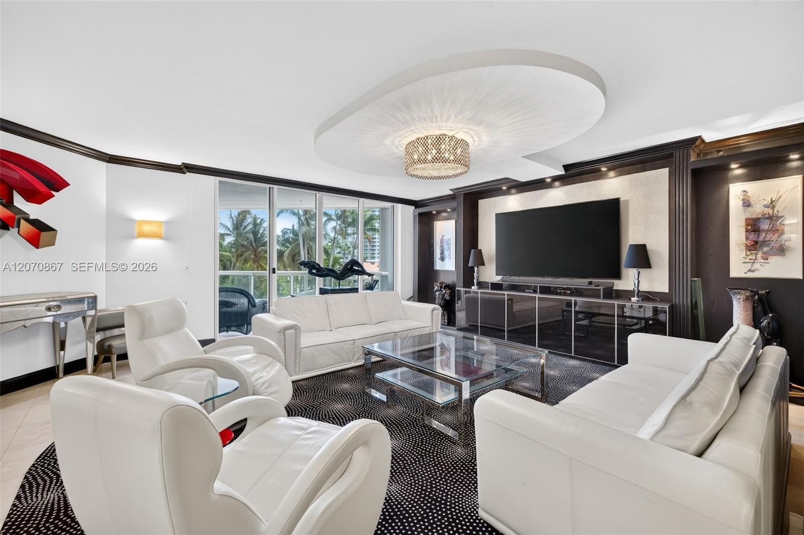 21050 Point Pl # 403, Aventura FL 33180