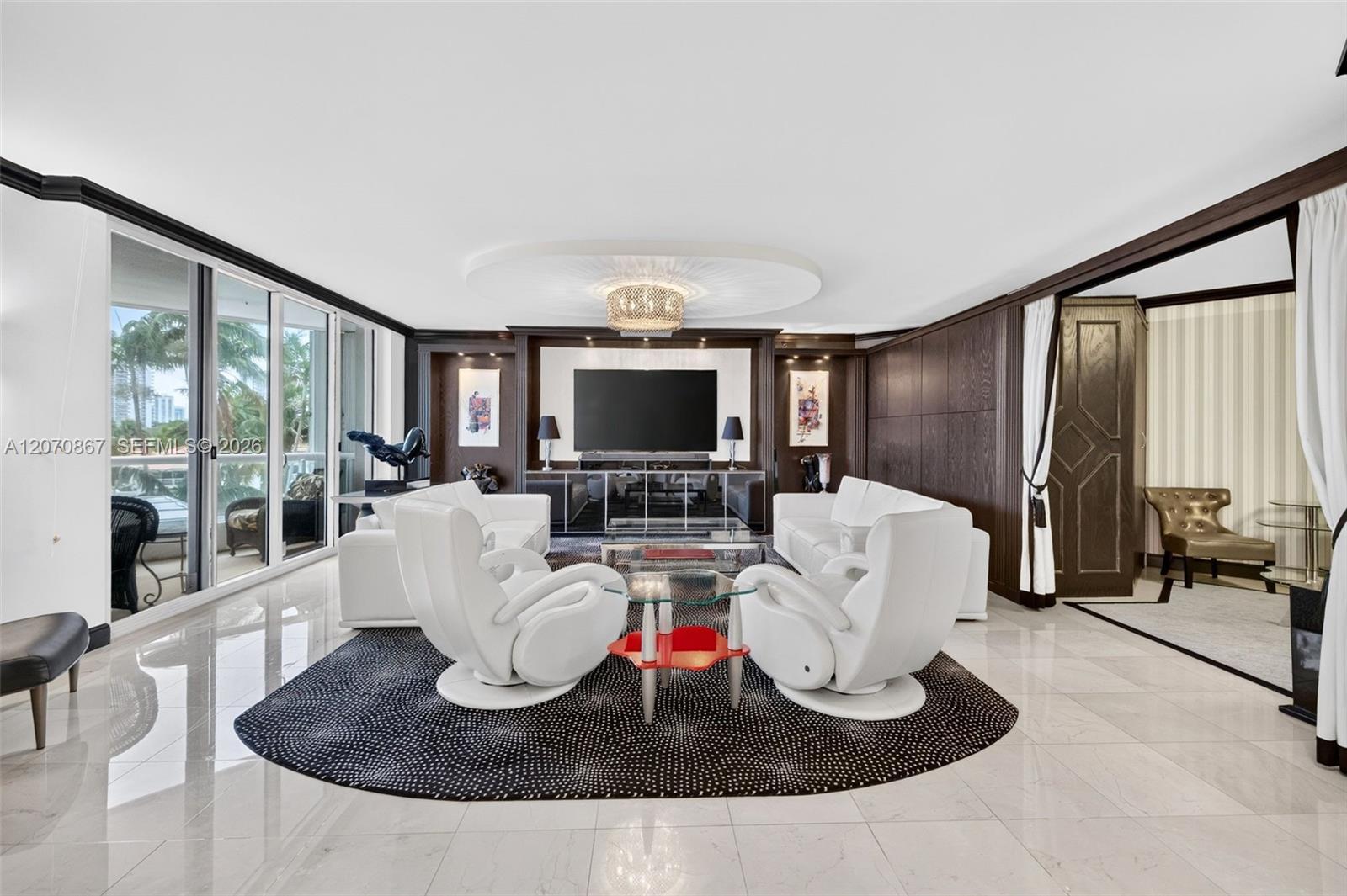 21050 Point Pl # 403, Aventura FL 33180 photo 5