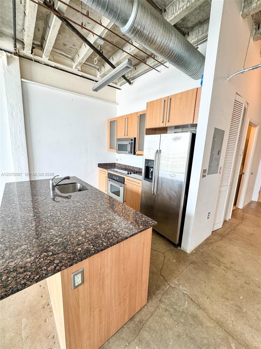8101 Biscayne Blvd # 411, Miami FL 33138 photo 3