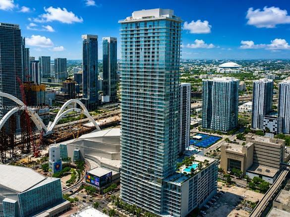 1400 Biscayne Blvd # 3401, Miami FL 33132 photo 3