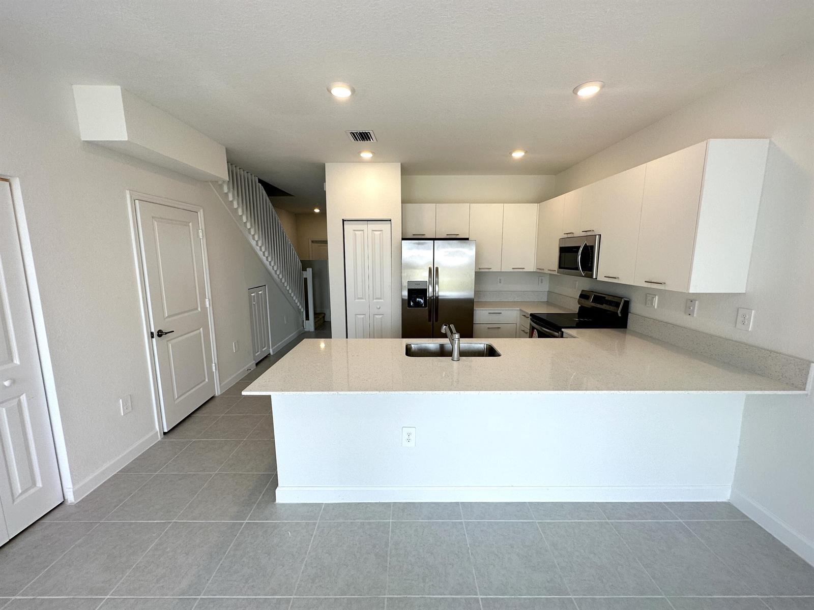 2330 NW 125TH Street, Miami FL 33167 photo 5