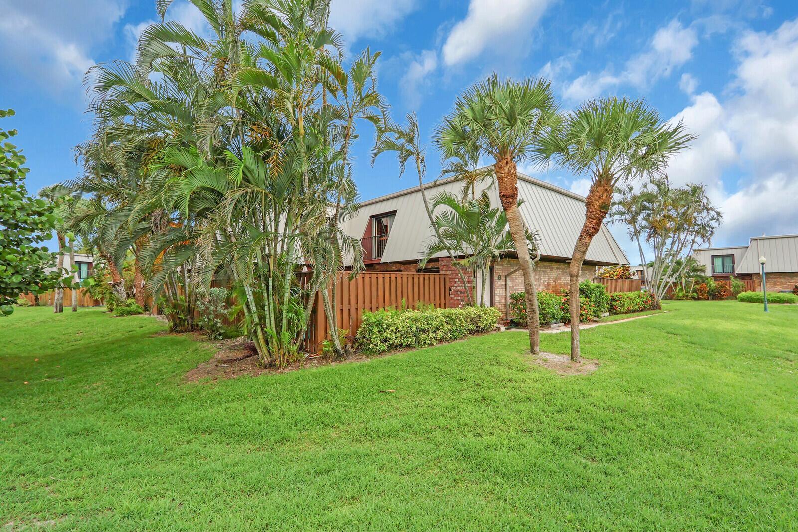 1420 OCEAN Way # 7D, Jupiter FL 33477