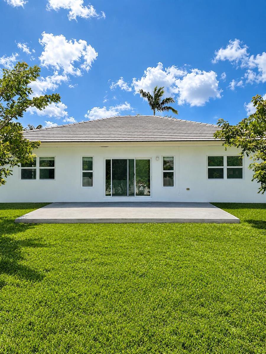 300 NW 17TH Avenue, Pompano Beach FL 33069 photo 3