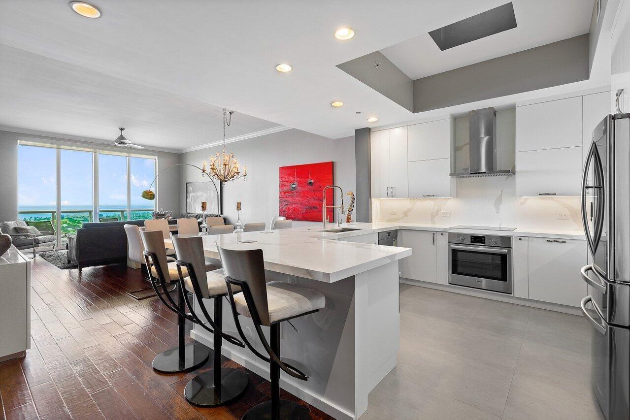 2640 Lake Shore Drive # 2609, Riviera Beach FL 33404 photo 3