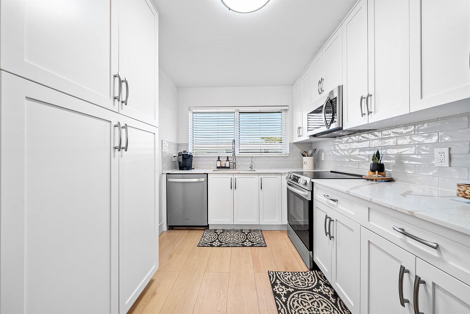 621 E Woolbright Road # B407, Boynton Beach FL 33435 photo 4